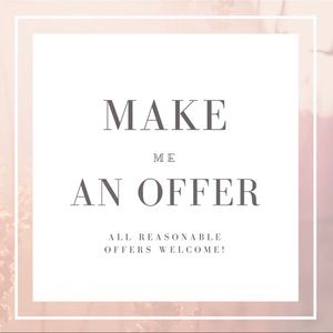 💕Feel free to make an offer! Bundle & Save 💕